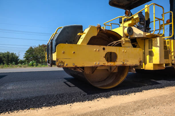 Best Asphalt Driveway Installation  in Edgewood, TX